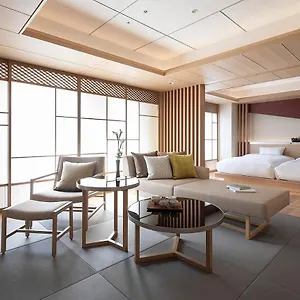 **** Hotel Cross Japón